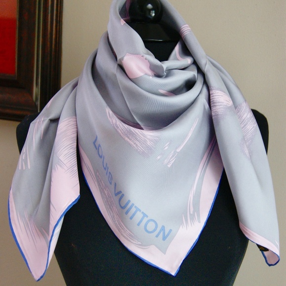 New Louis Vuitton Arty Silver Gray Pink Blue Border Silk Scarf - Picture 1 of 8